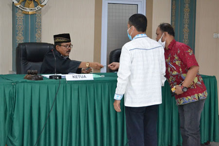 Pertama Kali, KONI Disengketakan di Komisi Informasi Riau